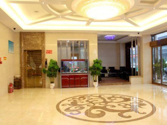 Ji Xiang Hotel Иу Екстериор снимка