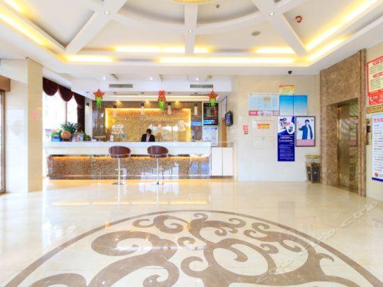 Ji Xiang Hotel Иу Екстериор снимка